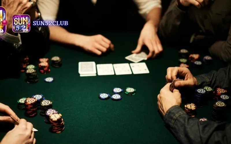 Đánh giá game bài Poker Sun52